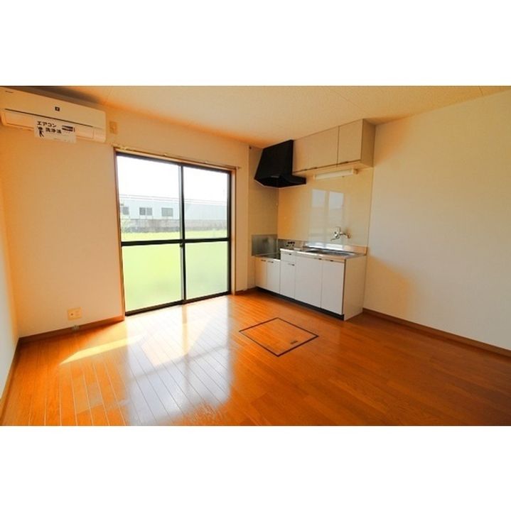 鳥取県米子市両三柳(一戸建)の賃貸物件の居間