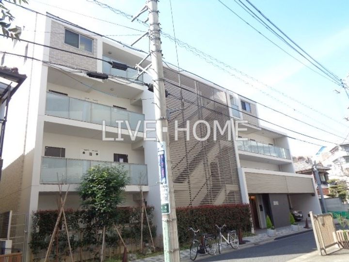東京都杉並区成田東4(マンション)の賃貸物件の外観