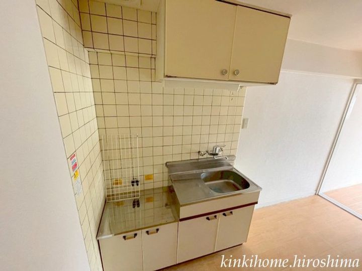 西原ビルのキッチン