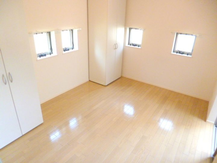 因 kakudaiの居間