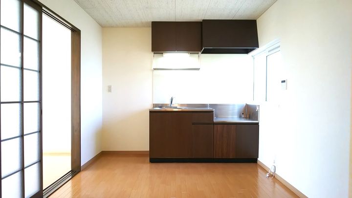 ドルフアベニューのキッチン