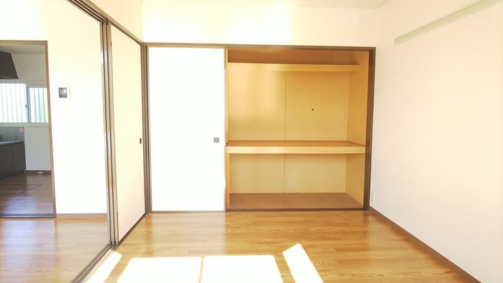 ドルフアベニューの内装