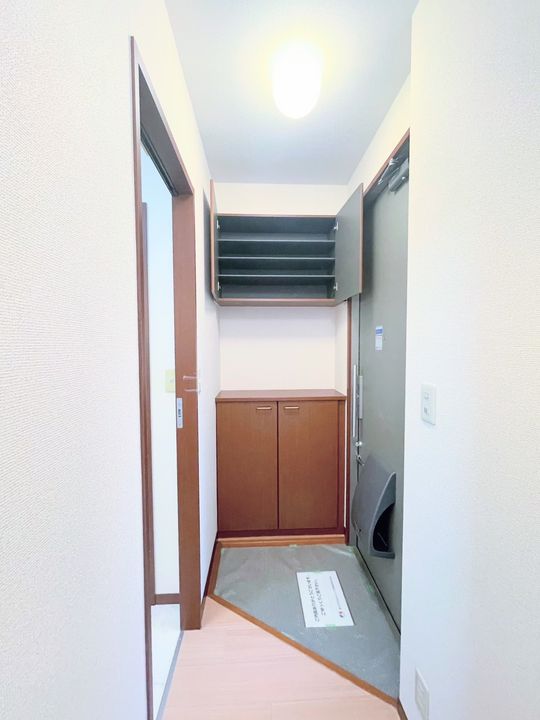 リベラルタウンJの玄関