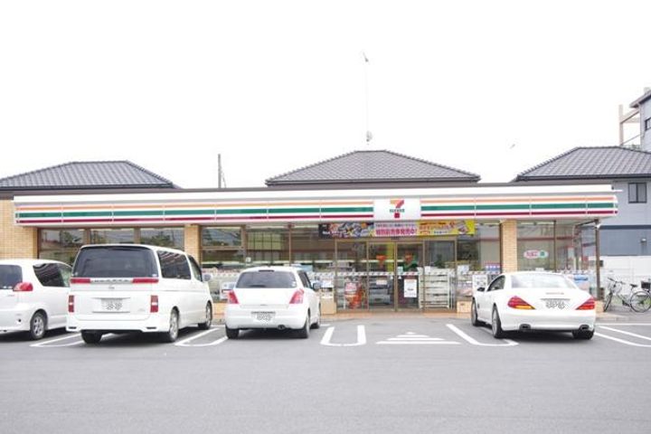 リベラルタウンJの周辺