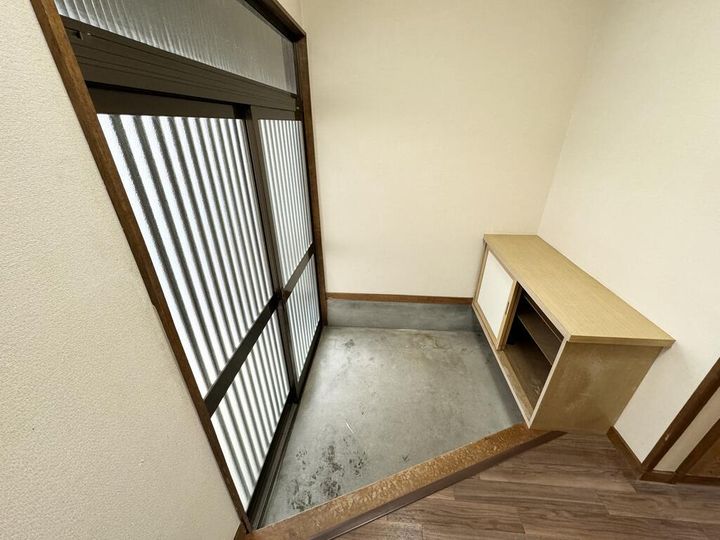 福島県郡山市堤2(一戸建)の賃貸物件の玄関