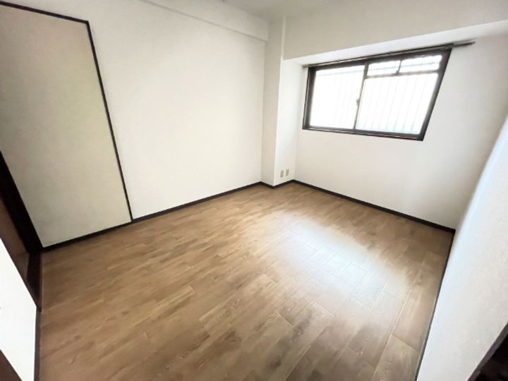 ピアレス高畑の内装