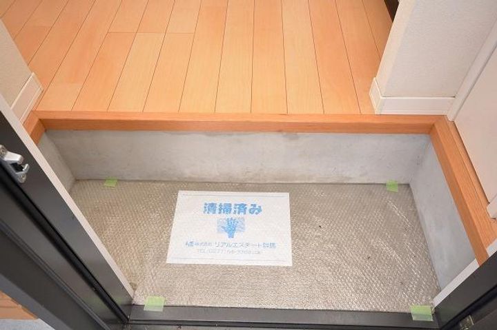 セゾンフローラ Gの玄関