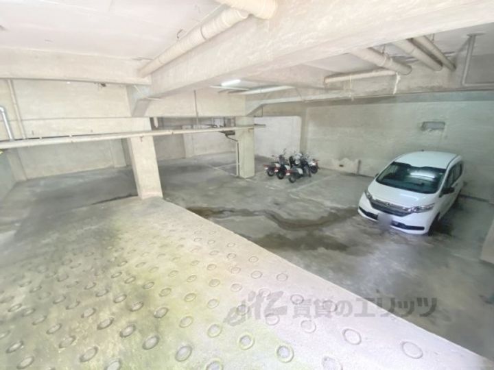 香里ケ丘ビルの地図