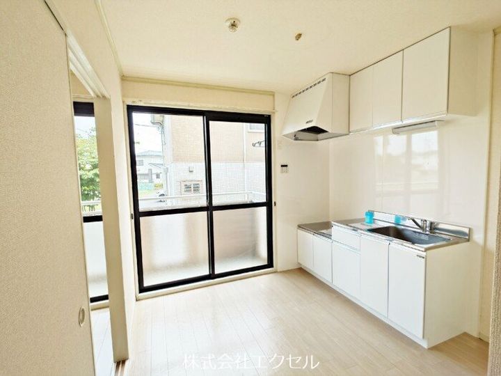 東京都羽村市羽東1(アパート)の賃貸物件の居間