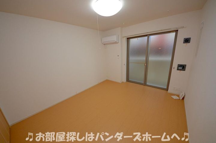 クレメントMKの居間