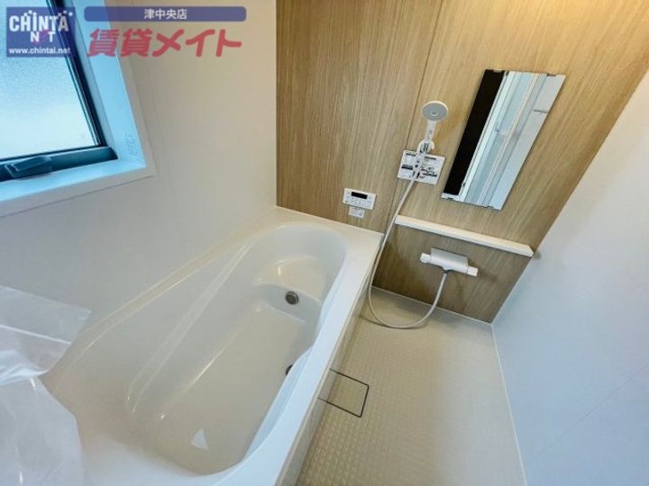 リーブルファイン津興2号棟の風呂