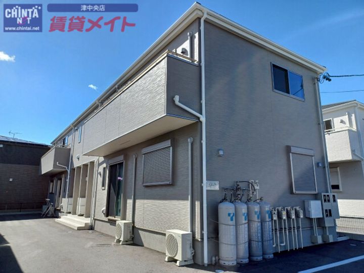 リーブルファイン津興2号棟の外観