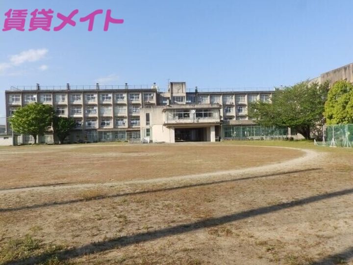 リーブルファイン津興2号棟の周辺