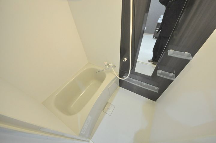 大阪府八尾市西山本町6(一戸建)の賃貸物件の風呂