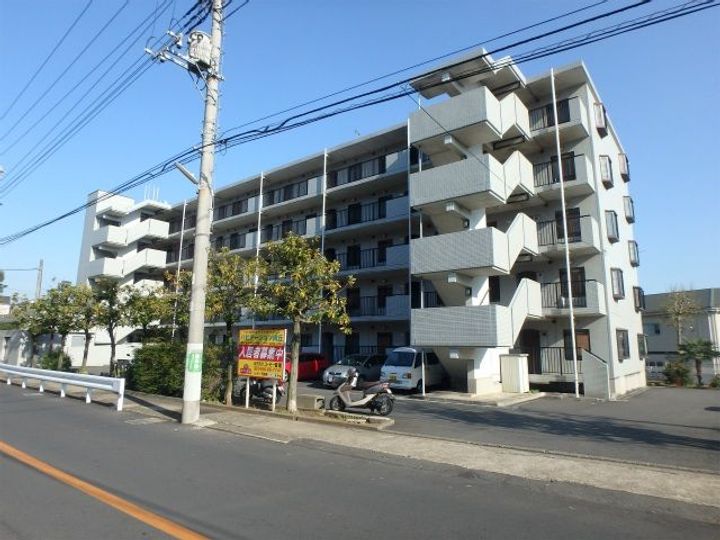 ハビテーション向丘の外観