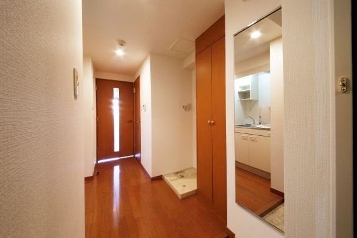 神奈川県横浜市中区万代町3(マンション)の賃貸物件の玄関