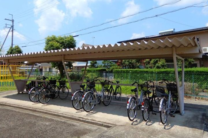 滋賀県東近江市八日市緑町(マンション)の賃貸物件の地図
