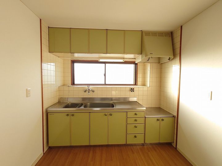 グランデール帝塚山のキッチン