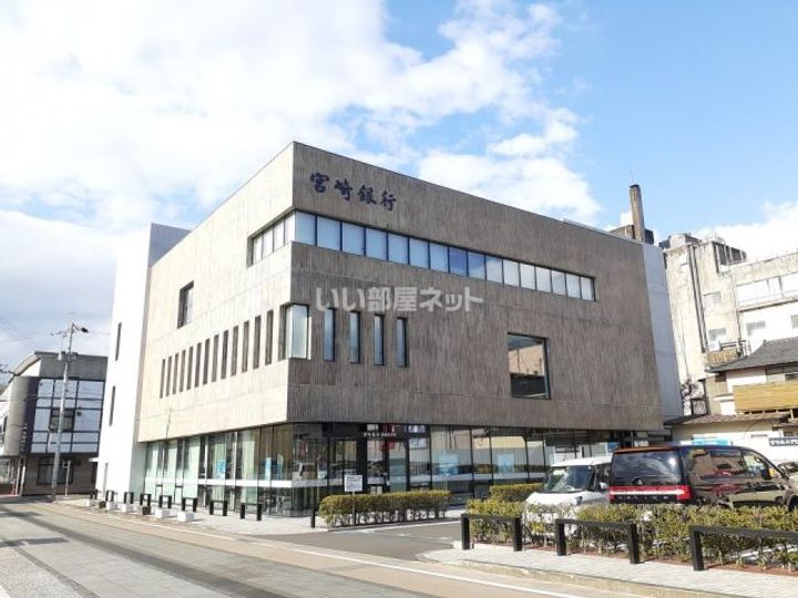 クラーロの周辺