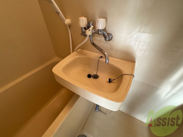 YKハイツ松の内の内装