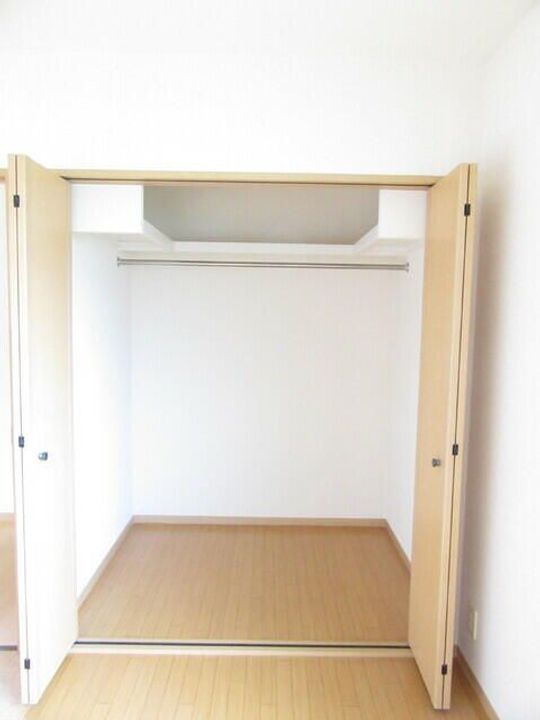 宮城県仙台市青葉区小田原7(一戸建)の賃貸物件の玄関