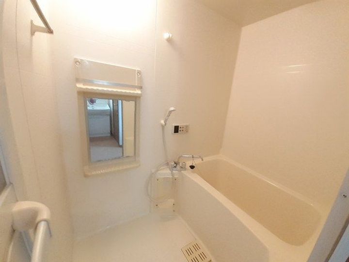 ラーディクス・Kの風呂