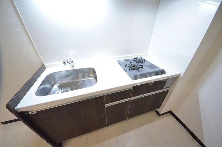 エルスタンザ綾瀬DEUXのキッチン