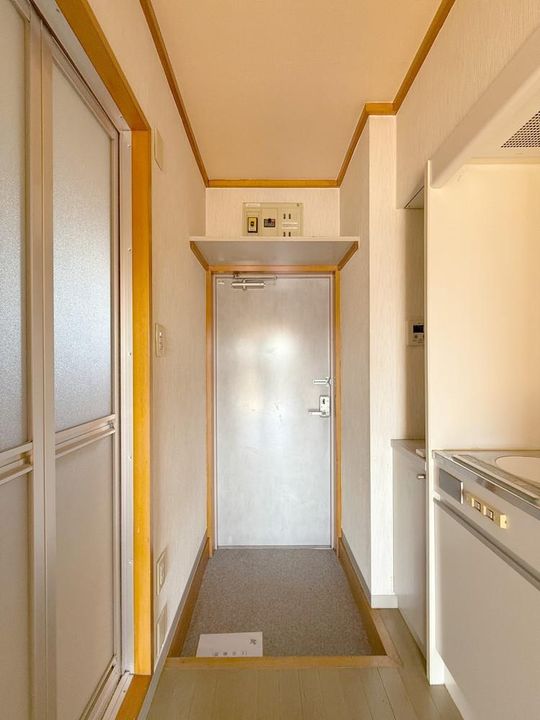 パールマンションの玄関