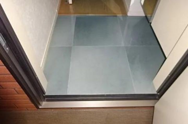 Terre-IV(テールフォー)の玄関