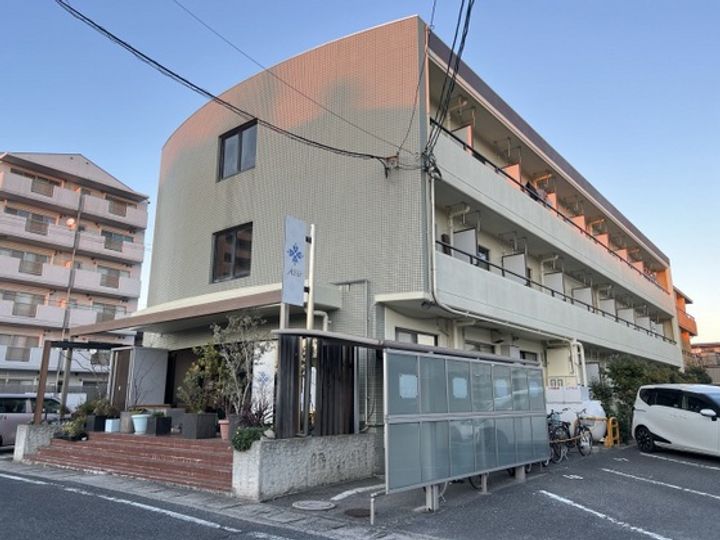 パークプレイス今8の外観