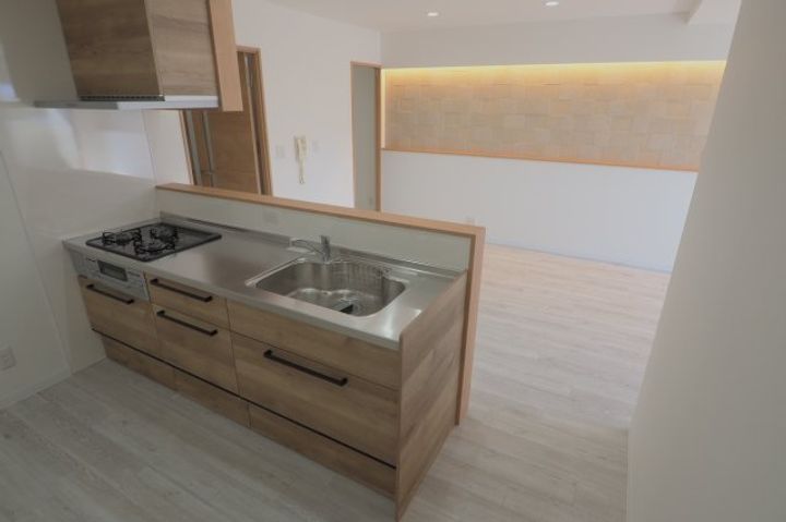 広島県広島市安佐南区緑井1(マンション)の賃貸物件の居間