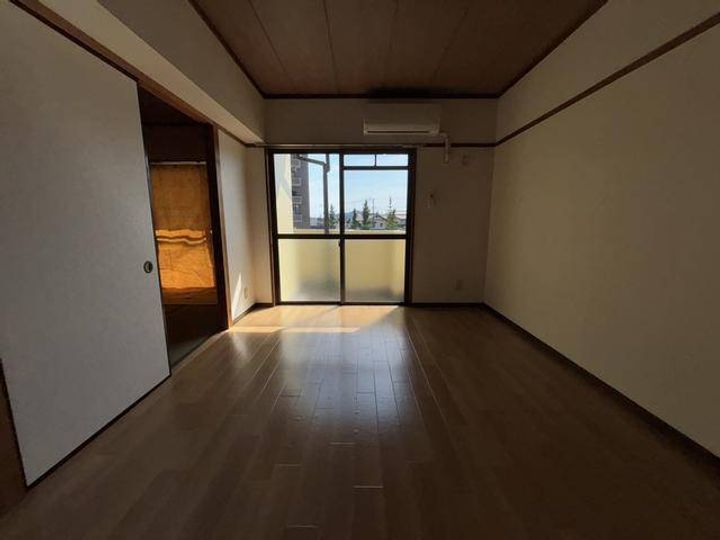 みどり坂ハイツの内装