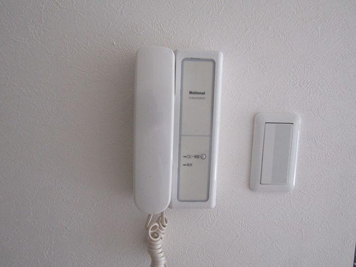 エヌエムヌフの内装