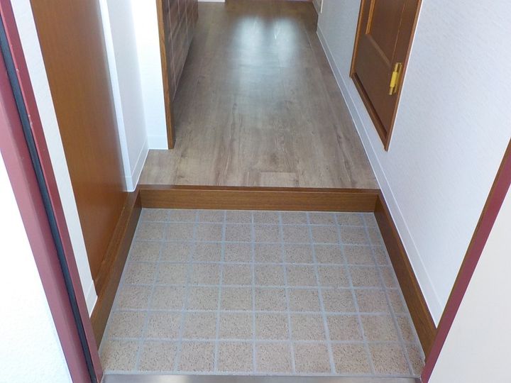 静岡県浜松市中央区和合町(マンション)の賃貸物件の玄関