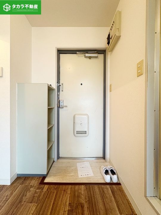 GコーポIの玄関