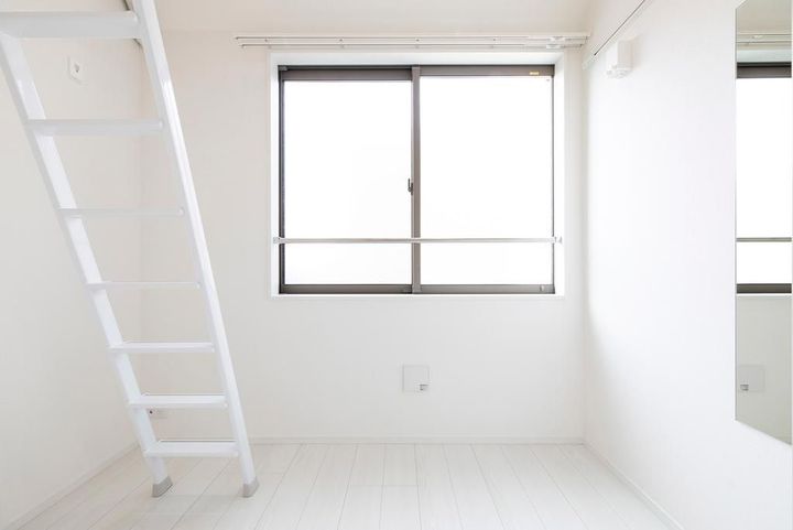 QUQURI IKEBUKUROの居間