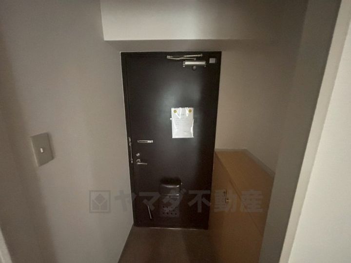 MJBハイツの玄関