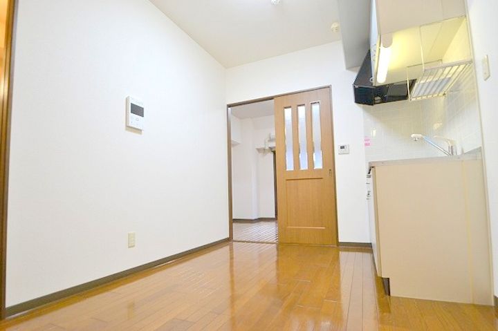 ルミエール堺町の内装