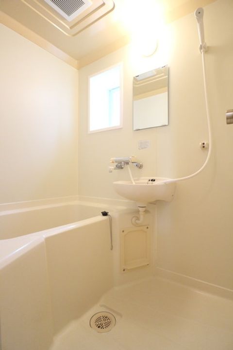 東京都日野市万願寺6(アパート)の賃貸物件の風呂