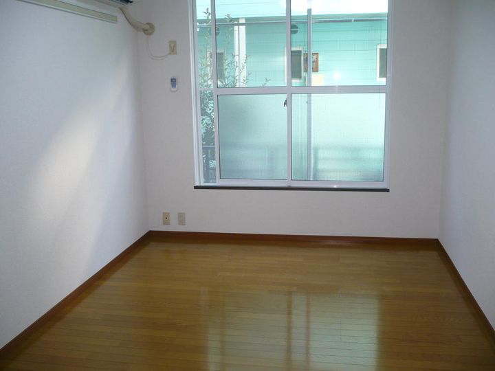 シルクハイムIWASAKI B棟の居間