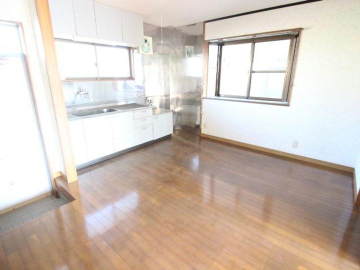 宮崎県都城市南横市町(アパート)の賃貸物件の居間