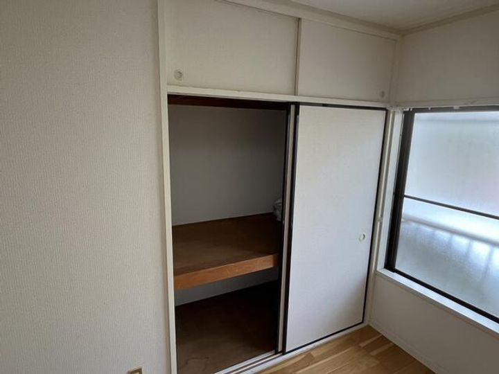ホワイトハイムタナカの内装