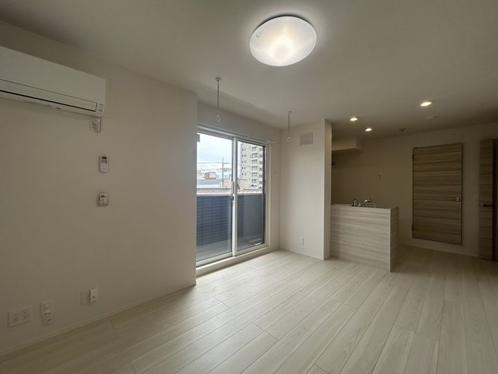 ルグラン龍野の居間