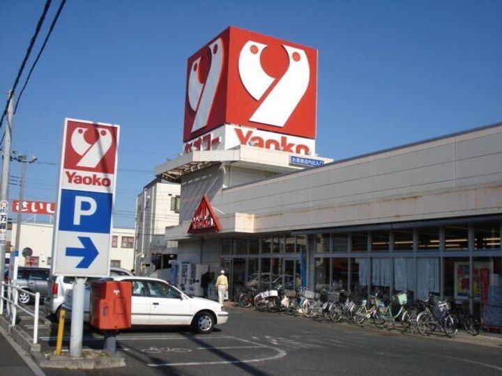 ラフォーレ壱番館の周辺