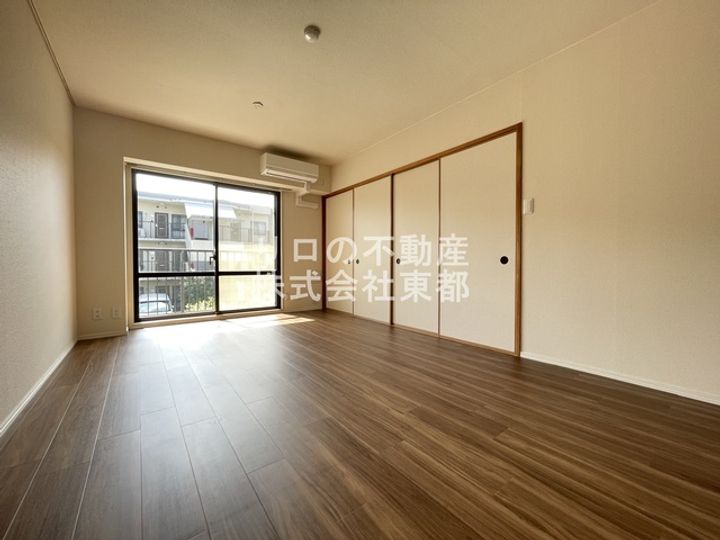 シャムロック弐番館の居間