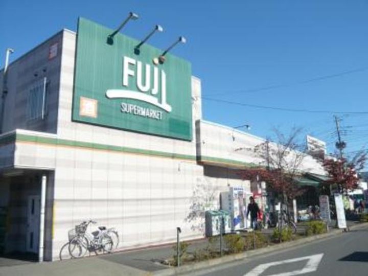 シャムロック弐番館の周辺
