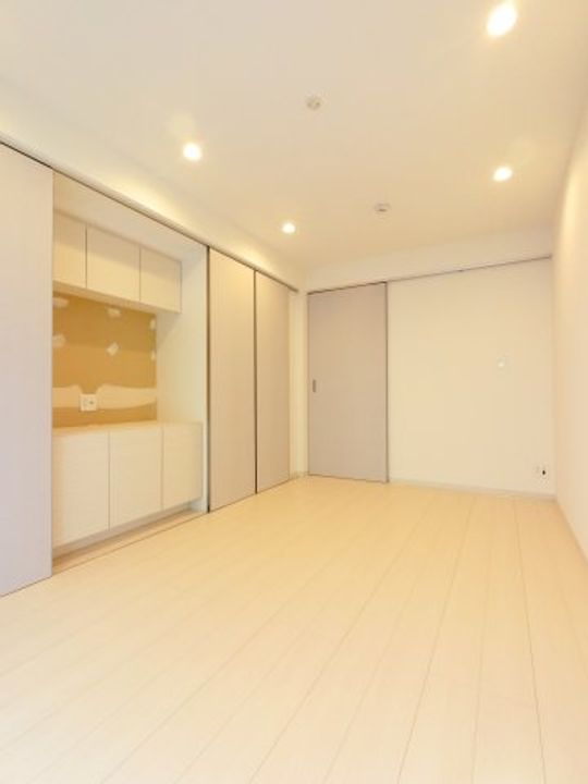 千葉県千葉市美浜区真砂1(アパート)の賃貸物件の居間