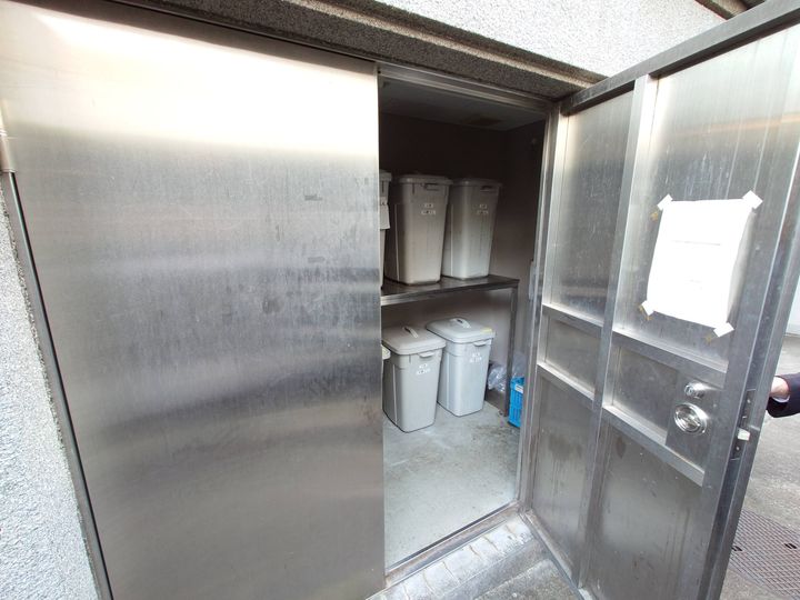 カルム南青山の地図