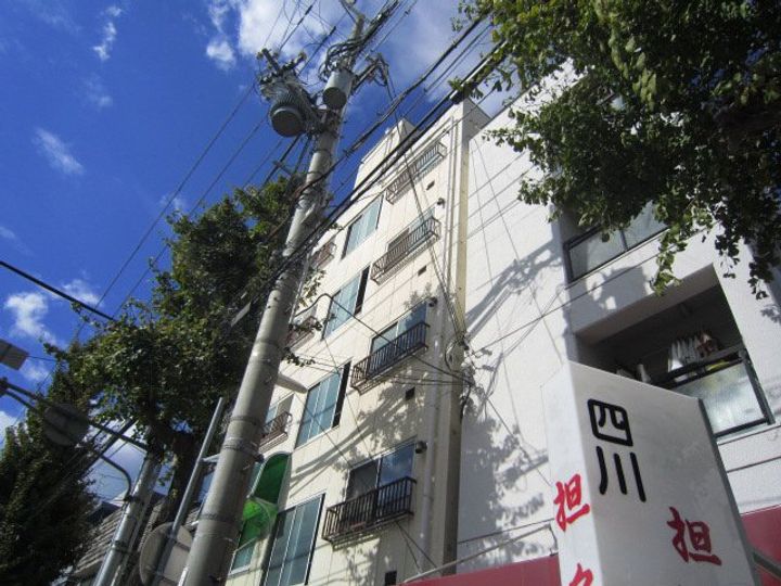 加野ハイツの外観