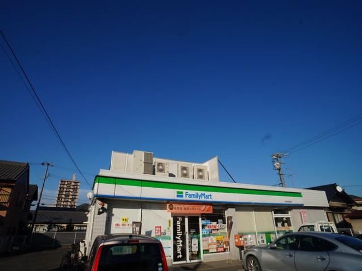 ウヌマタウンCの周辺